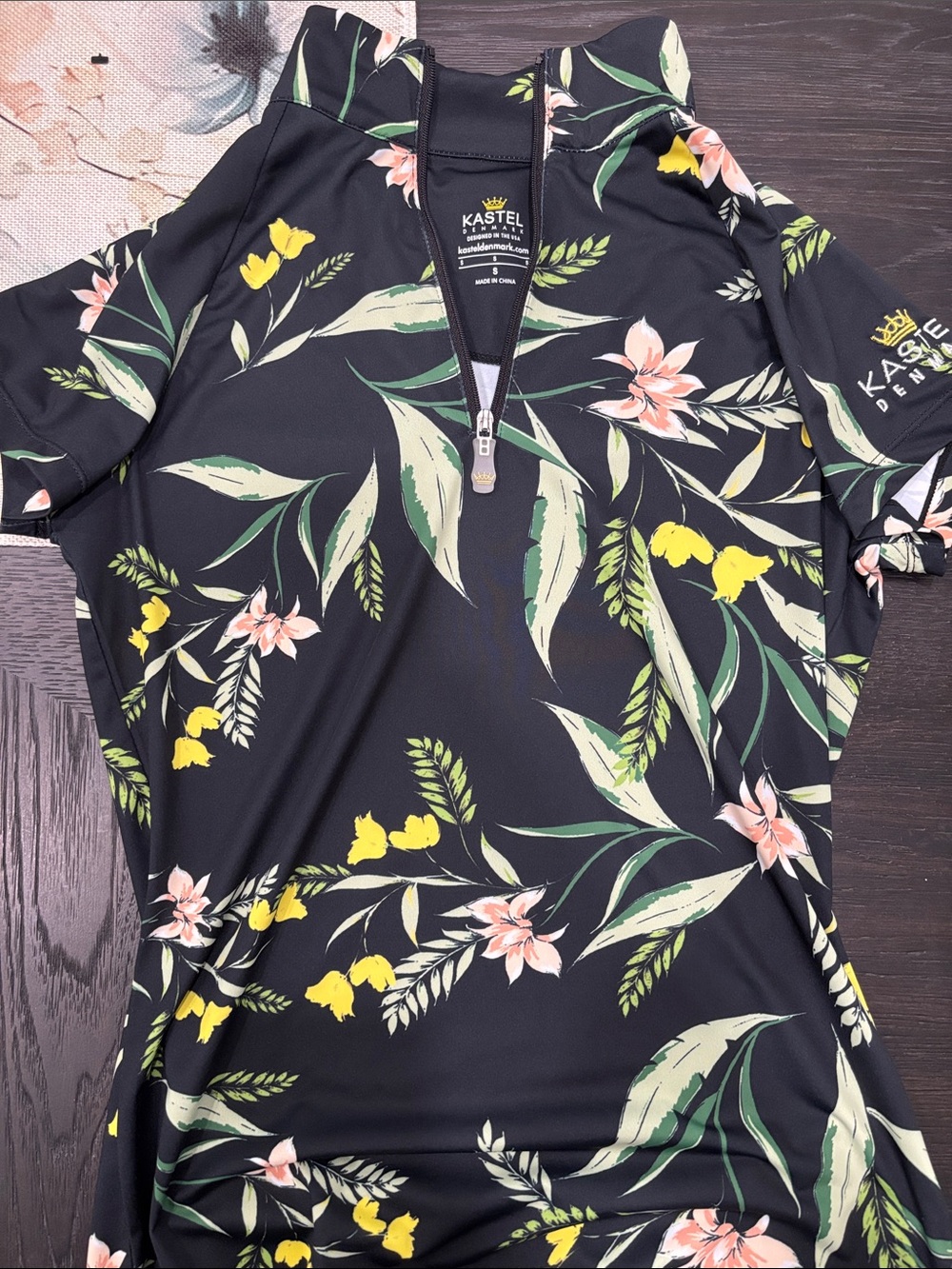 Kastel Denmark Black Floral Short Sleeve Zip